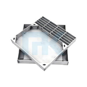 Outdoor garden floor linear drainage